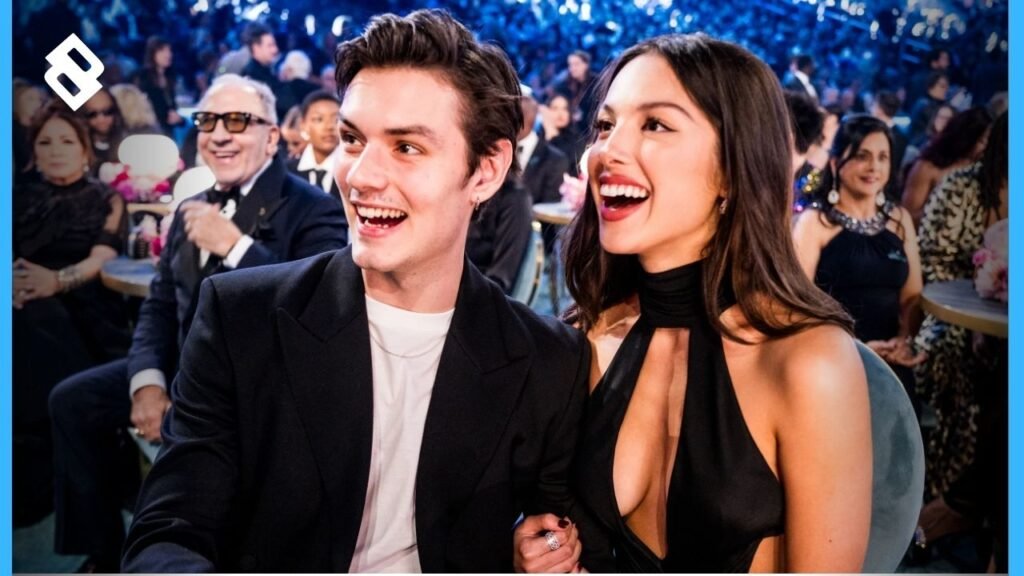 Louis Partridge Height